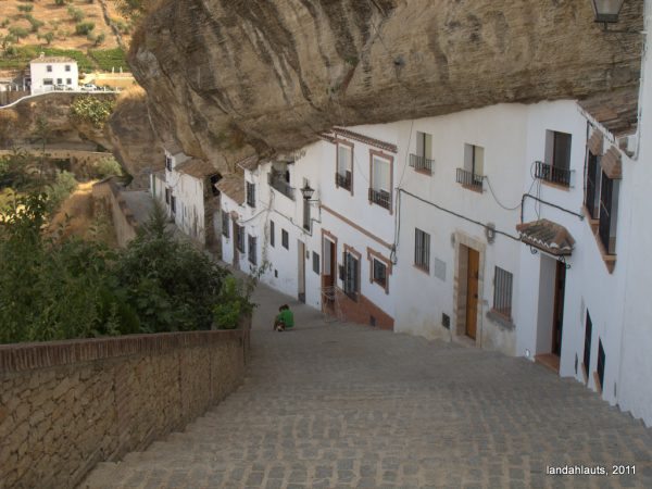 setenil-de-las-bodegas-original-12484