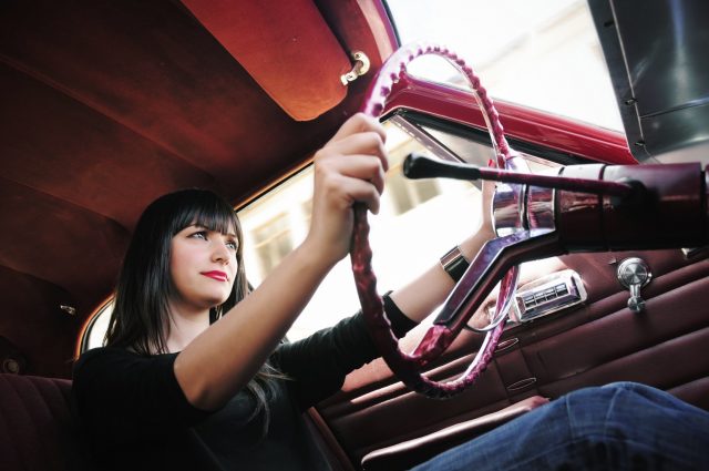 Driving-in-car-woman