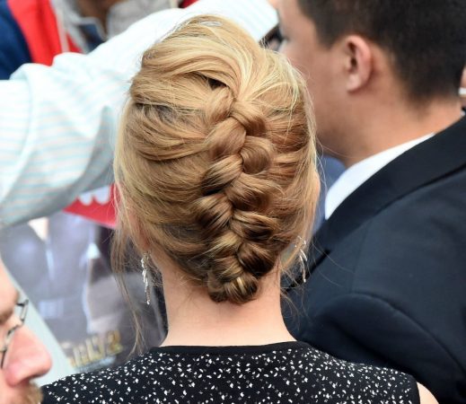 beauty-2014-03-scalett-johansson-dutch-braid-hairstyle-back-main.jpg