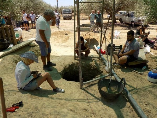 Ανακάλυψαν ασύλητο Μινωικό τάφο στην Ιεράπετρα