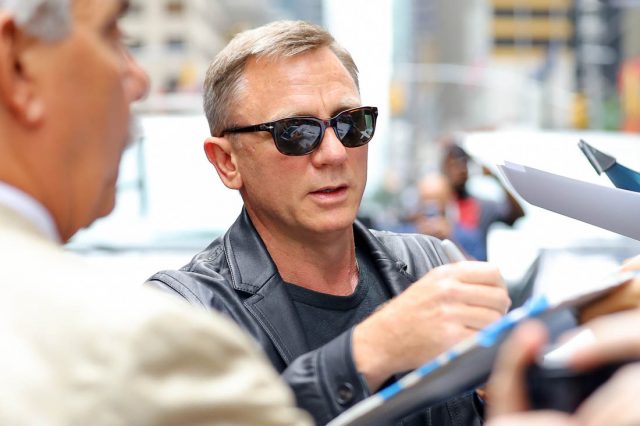 Daniel Craig 