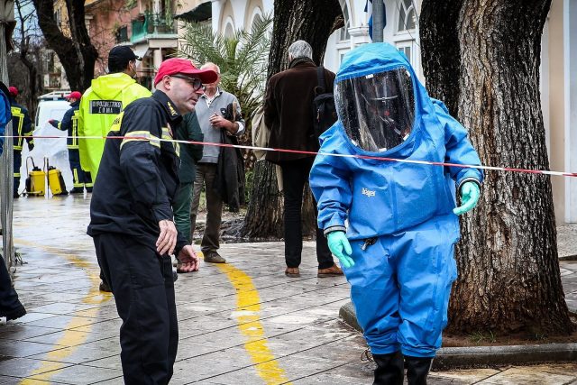 Μπαράζ φακέλων με σκόνη στα Πανεπιστήμια - Τι διαπίστωσε το Γενικό Χημείο του Κράτους