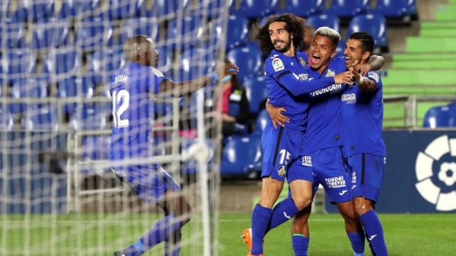 getafe celebrates a goal