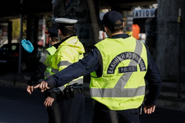 Έλεγχοι αστυνομίας κορονοϊός