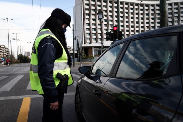 Έλεγχοι αστυνομίας κορονοϊός