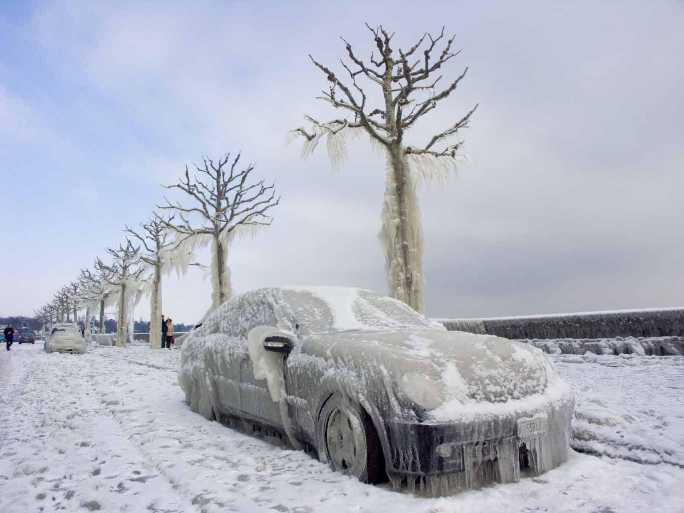 Το πιο παγωμένο χωριό στον πλανήτη σφύζει από ζωή- Έχει φτάσει τους -71,2°C (photos)