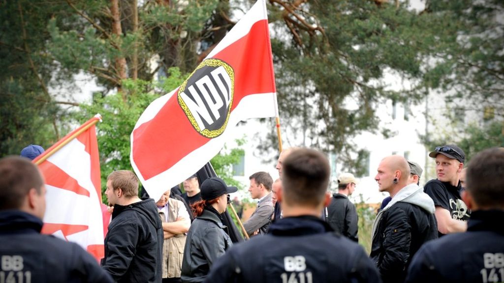Γερμανία: Νόμιμο σύμφωνα με το Συνταγματικό Δικαστήριο το ακροδεξιό κόμμα