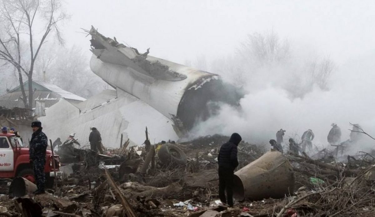 Τραγωδία: Τουρκικό αεροσκάφος συνετρίβη σε σπίτια- 37 νεκροί (pic-vid)