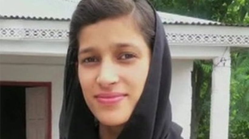 Πακιστάν: Θανατική ποινή σε μητέρα που έκαψε την κόρη της γιατί ντρόπιασε το “σπίτι”