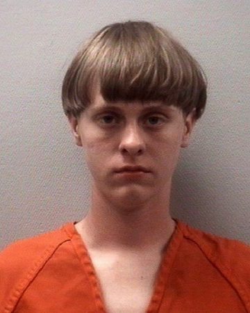 epa05695271 (FILE) - A mugshot photo dated 26 April 2015 provided by the Lexington Police Department on 18 June 2015 of 21 year-old Dylann Roof of Columbia, South Carolina, USA, after he was charged with trespassing. The sentencing phase in Roof's trial is scheduled to begin on 03 January 2017. Roof was found guilty on 15 December 2016 on all counts by a federal jury in Charleston. Roof killed 9 African Americans on 17 June 2015 at a church in Charleston.  EPA/LEXINGTON POLICE DEPARTMENT HANDOUT  HANDOUT EDITORIAL USE ONLY