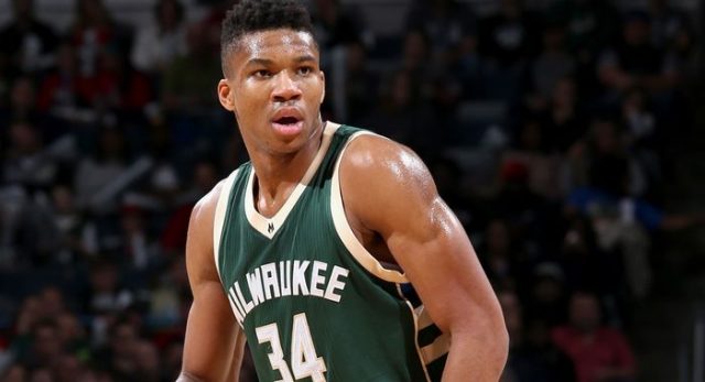 GIANNIS+ANTETOKOUNMPO