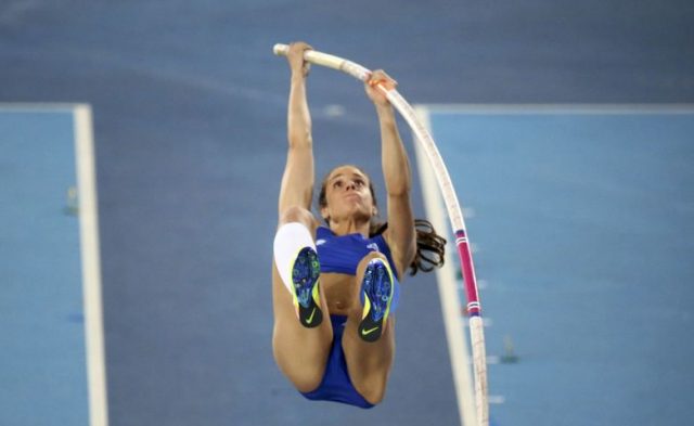 2016 Rio Olympics - Athletics - Final - Women's Pole Vault Final - Olympic Stadium - Rio de Janeiro, Brazil - 19/08/2016.   Ekaterini Stefanidi (GRE) of Greece competes.  REUTERS/Alessandro Bianchi  FOR EDITORIAL USE ONLY. NOT FOR SALE FOR MARKETING OR ADVERTISING CAMPAIGNS.
