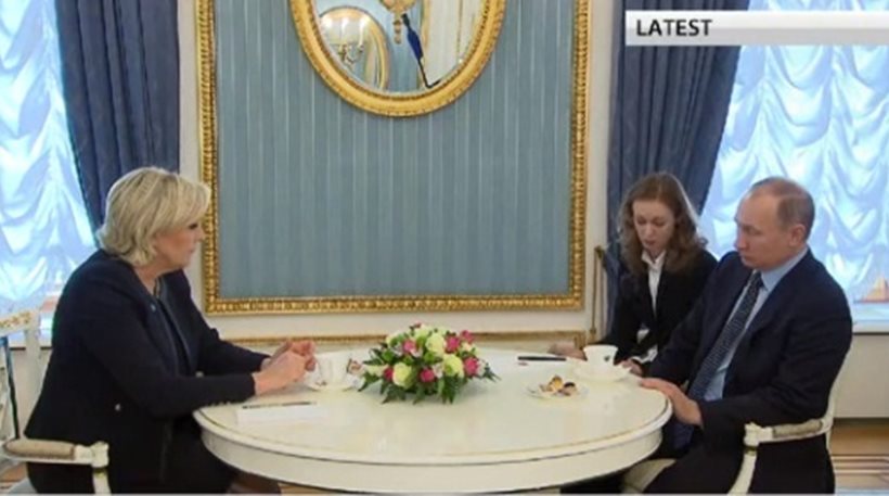 Αιφνιδιαστική συνάντηση Πούτιν- Λεπέν: “Δεν θέλουμε να επηρεάσουμε τις προεδρικές εκλογές” (vid)