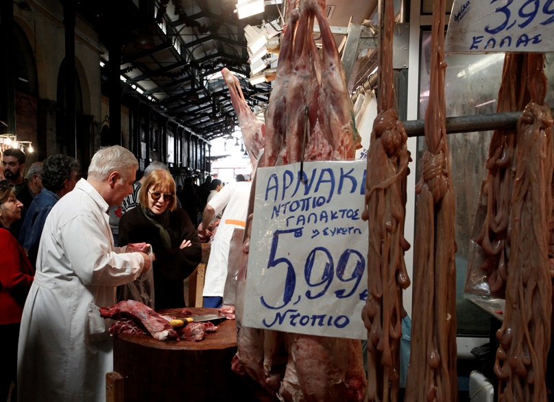 Βουτιά 130 εκατ. στον πασχαλινό τζίρο