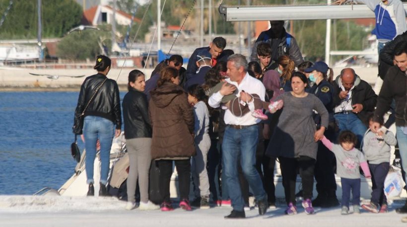 Αντιπεριφερειάρχης Κεφαλονιάς: “Είχαμε την τιμή να φιλοξενήσουμε πρόσφυγες” (vid)