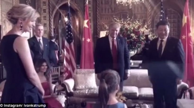 Ξετρελάθηκε ο Κινέζος πρόεδρος με την εγγονή του Τραμπ που τον καλωσόρισε τραγουδώντας! (vid)