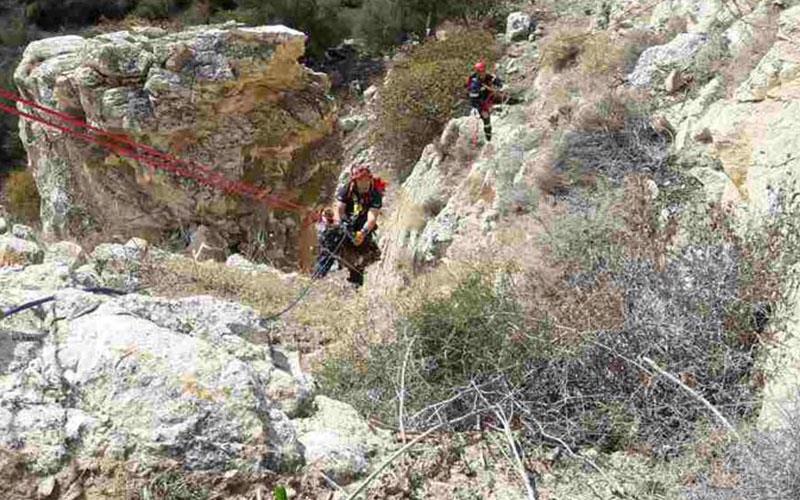 Τραγωδία στην Κέρκυρα: 65χρονος έπεσε σε χαράδρα