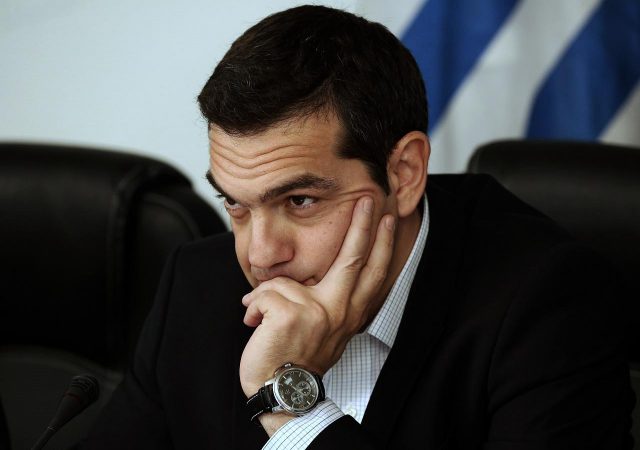 Ο πρωθυπουργός Αλέξης Τσίπρας μιλάει κατά τη διάρκεια συνέντευξης Τύπου στο Υπουργείο Εσωτερικών, Αθήνα, την Πέμπτη 1 Ιουνίου 2017. Ο πρωθυπουργός επισκέφτηκε το Υπουργείο Εσωτερικών όπου συναντήθηκε με την πολιτική ηγεσία του και ενημερώθηκε για τις προτεραιότητες του υπουργείου. Αμέσως μετά θα ακολουθήσει κοινή συνέντευξη τύπου. Η επίσκεψη του πρωθυπουργού στο ΥΠΕΣ, εντάσσεται στο πλαίσιο των επισκέψεών του σε όλα τα υπουργεία προκειμένου να εποπτεύσει το κυβερνητικό έργο. ΑΠΕ-ΜΠΕ/ΑΠΕ-ΜΠΕ/ΣΥΜΕΛΑ ΠΑΝΤΖΑΡΤΖΗ