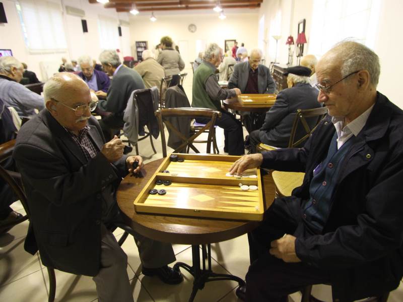 Διαθέσιμες για τους πολίτες και αύριο οι έξι κλιματιζόμενες αίθουσες του δήμου Αθηναίων