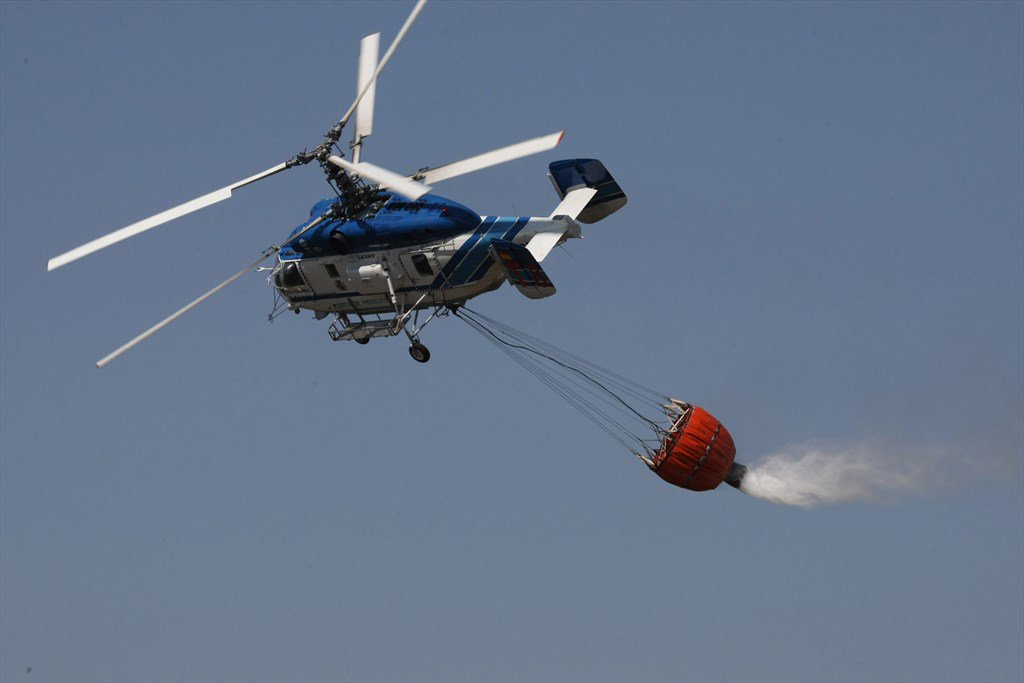 Ελικόπτερο εντόπισε εμπρηστές: Σε εξέλιξη μεγάλη επιχείρηση