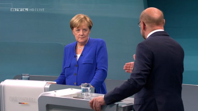 A screen that shows the TV debate between German Chancellor Angela Merkel of the Christian Democratic Union (CDU) and her challenger Germany's Social Democratic Party SPD candidate for chancellor Martin Schulz in Berlin, Germany, September 3, 2017. German voters will take to the polls in a general election on September 24. Mediengruppe RTL Deutschland (MG RTL D)/Handout via REUTERS ATTENTION EDITORS - THIS IMAGE WAS PROVIDED BY A THIRD PARTY. NO RESALES. NO ARCHIVE.