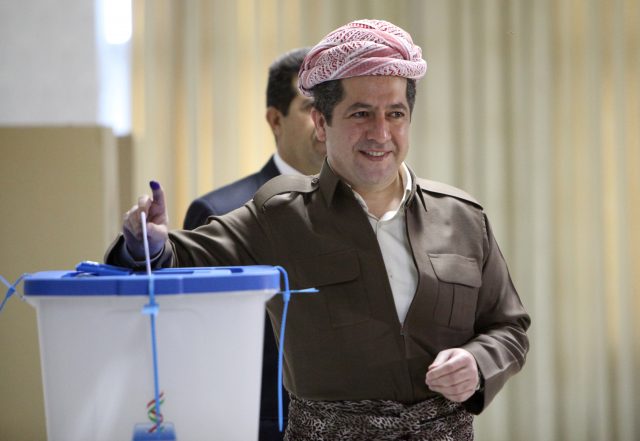 Masrour Barzani, head of the Iraqi Kurdish region's national Security Council, casts his vote during Kurds independence referendum in Erbil, Iraq September 25, 2017. REUTERS/Azad Lashkari