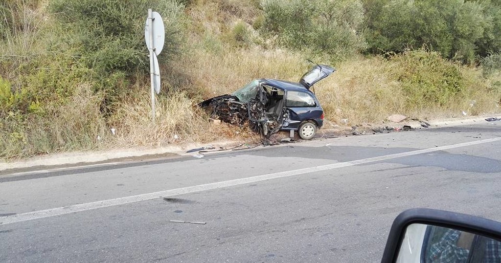 Νεκρός ποδοσφαιριστής σε τροχαίο (pics)