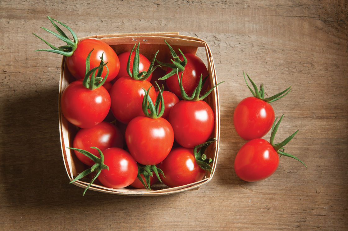 Το εντελώς άγνωστο τρικ για να “ζήσουν” περισσότερο οι ντομάτες