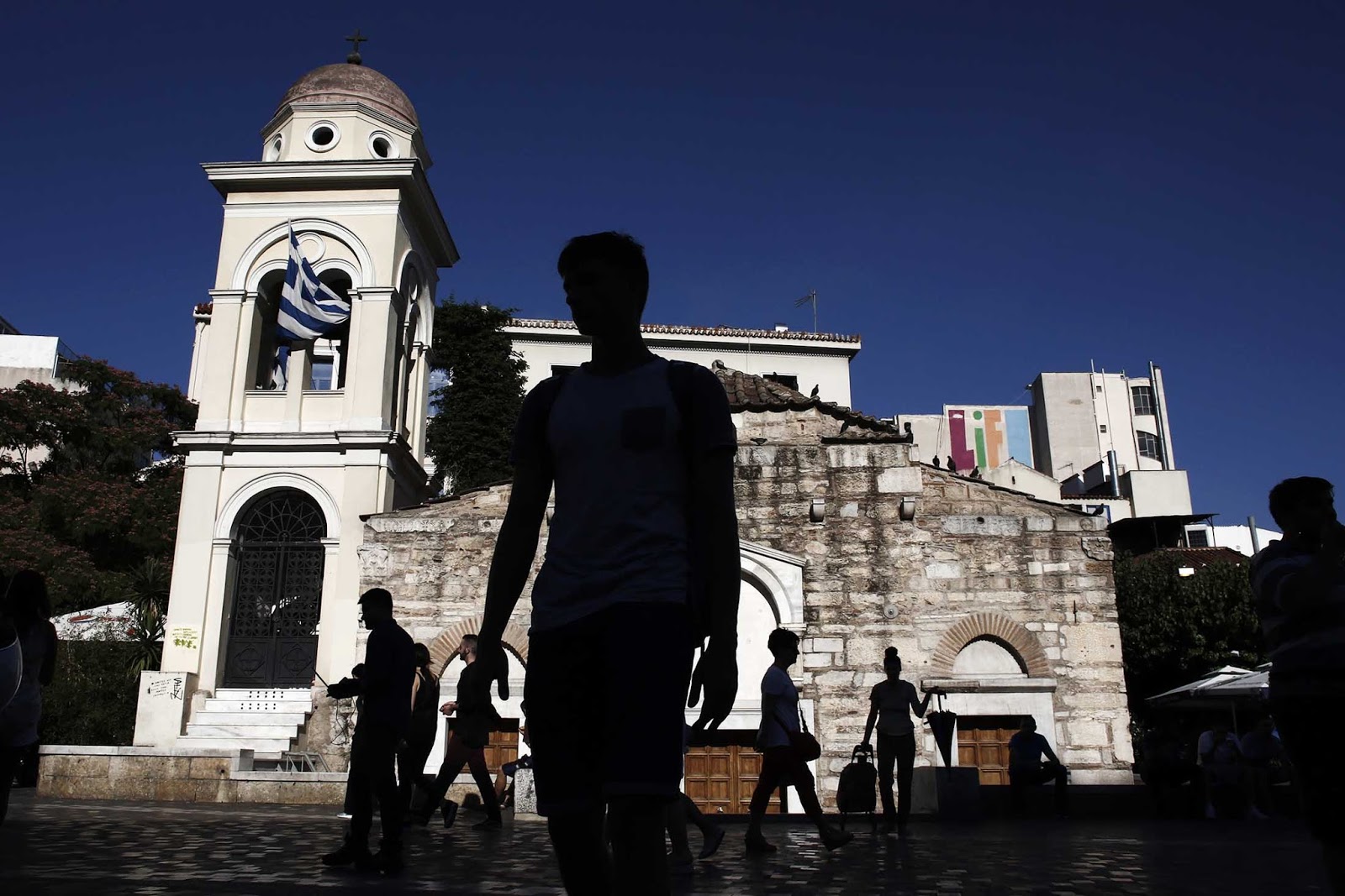 Financial Times: Η Αθήνα θα πάρει τα εύσημα στο Eurogroup, αλλά… μόνο αυτά
