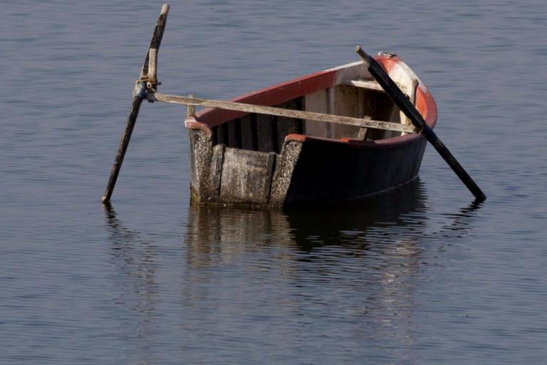 Αγωνία για τους ψαράδες που αγνοούνται- Μεγάλη επιχείρηση