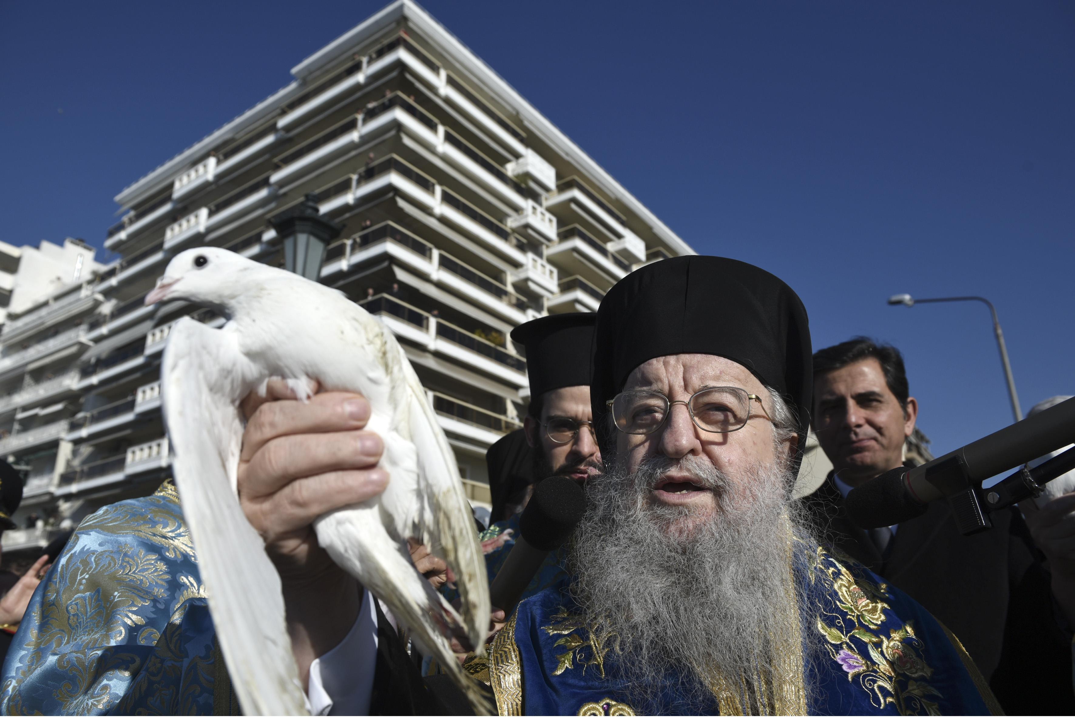 “Μακεδονία σημαίνει Ελλάδα και Ελλάδα σημαίνει Μακεδονία” (vid)