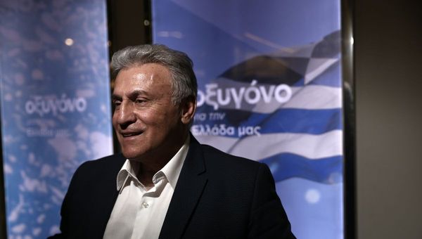 Ψωμιάδης: Οι Σκοπιανοί λένε ότι είναι Μακεδόνες, ε και… οι τραβεστί λένε ότι είναι γυναίκες