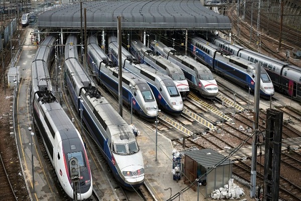 Η «μαύρη Τρίτη» για τις μεταφορές στη Γαλλία