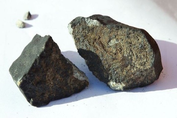 Βρέθηκαν διαμάντια σε κομμάτια μετεωρίτη που έπεσε στη Γη