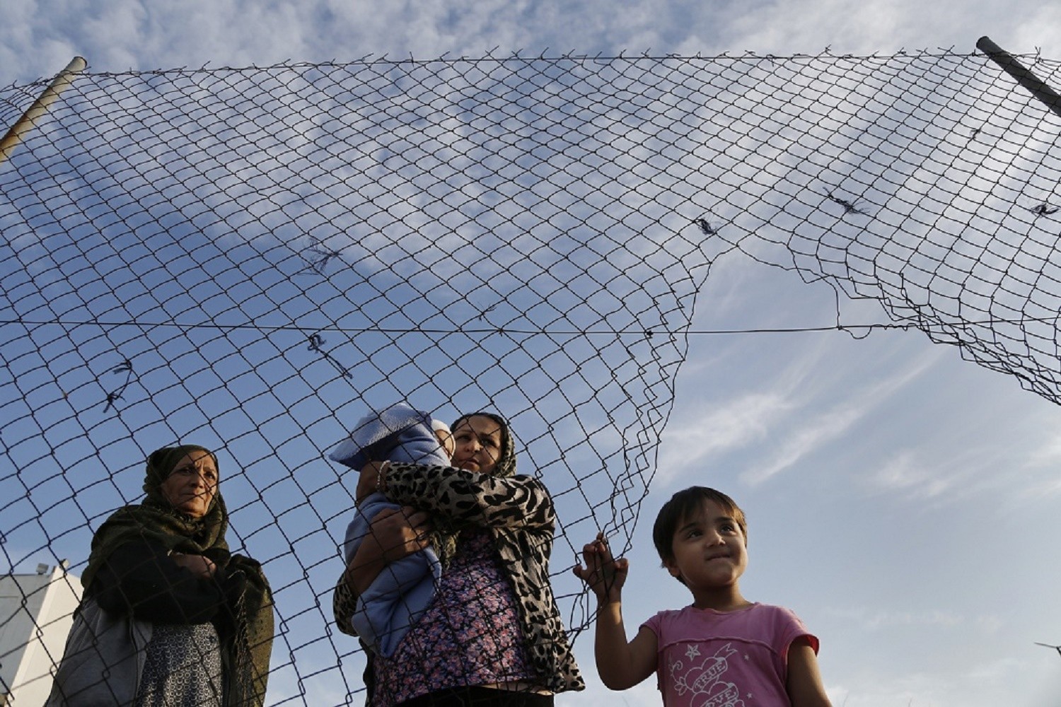 Δεν «χωράνε» άλλοι πρόσφυγες στην Θεσσαλονίκη (pics)