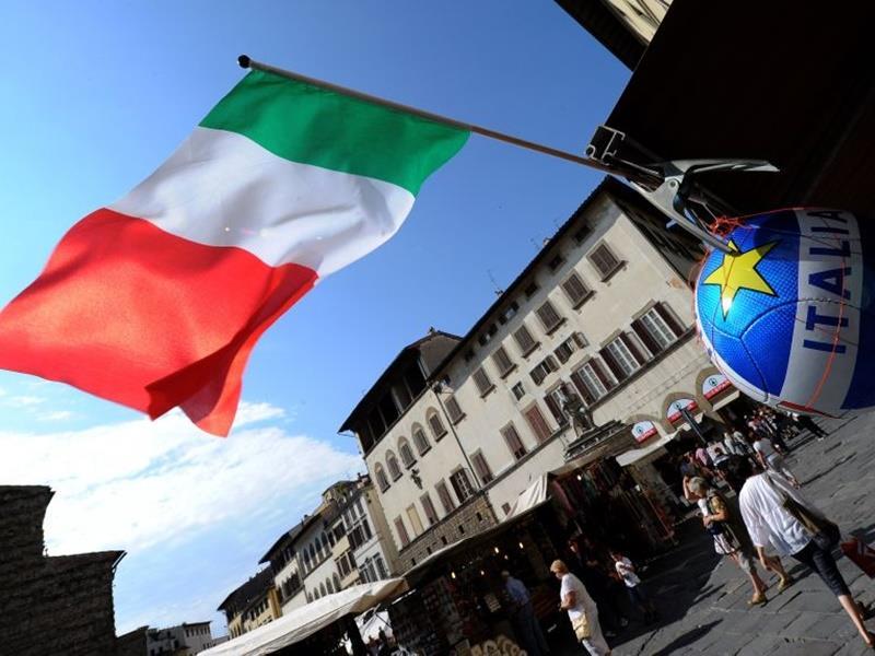 Ιταλία: Ο Κοτταρέλι προανήγγειλε νέες εκλογές