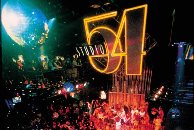 Στο κατώφλι του Studio 54! (vid)