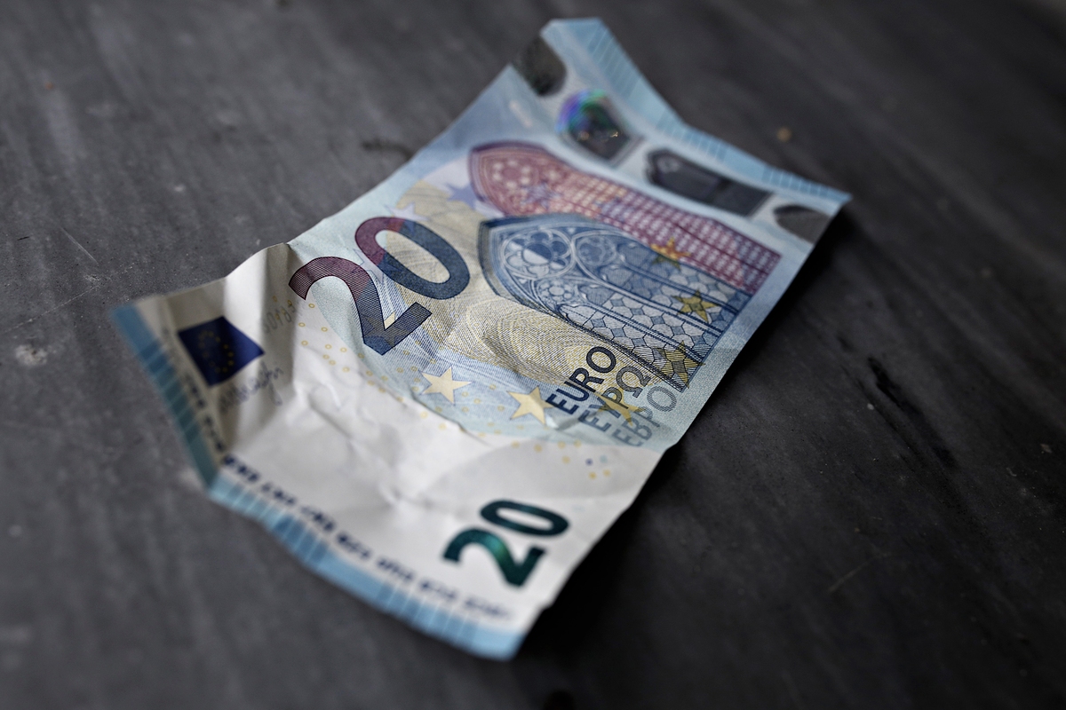Ρύθμιση των 120 δόσεων για χρέη άνω των 50.000 ευρώ