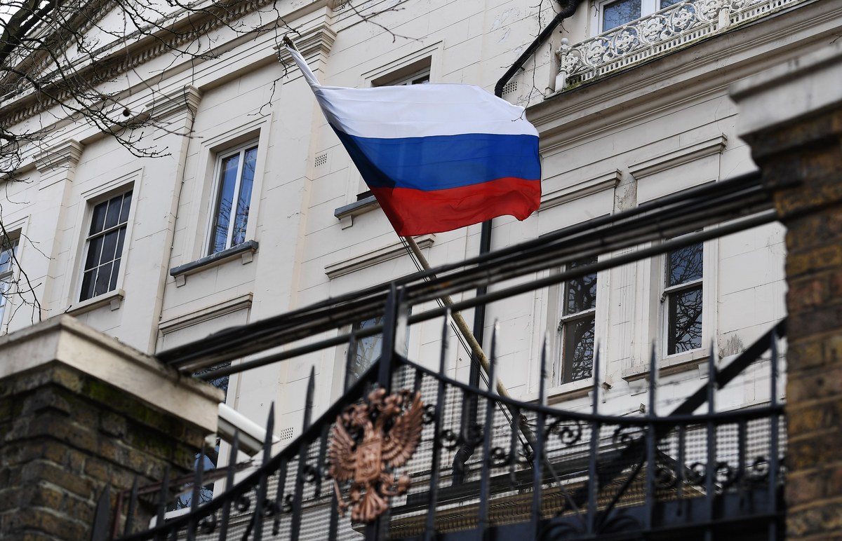 Ανησυχητική κίνηση από την Ρωσία – Καλεί τους Έλληνες δημοσιογράφους