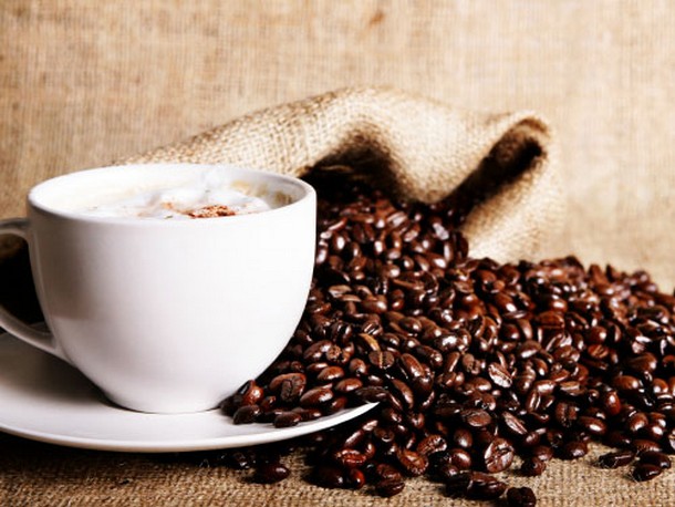 Καφεΐνη και απώλεια βάρους – Τι έδειξαν οι έρευνες