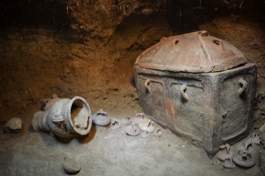 Ανακαλύφθηκε ασύλητος μινωικός τάφος