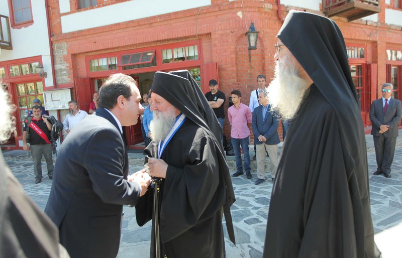 Χρίστηκε ο νέος πολιτικός διοικητής του Αγίου Ορους