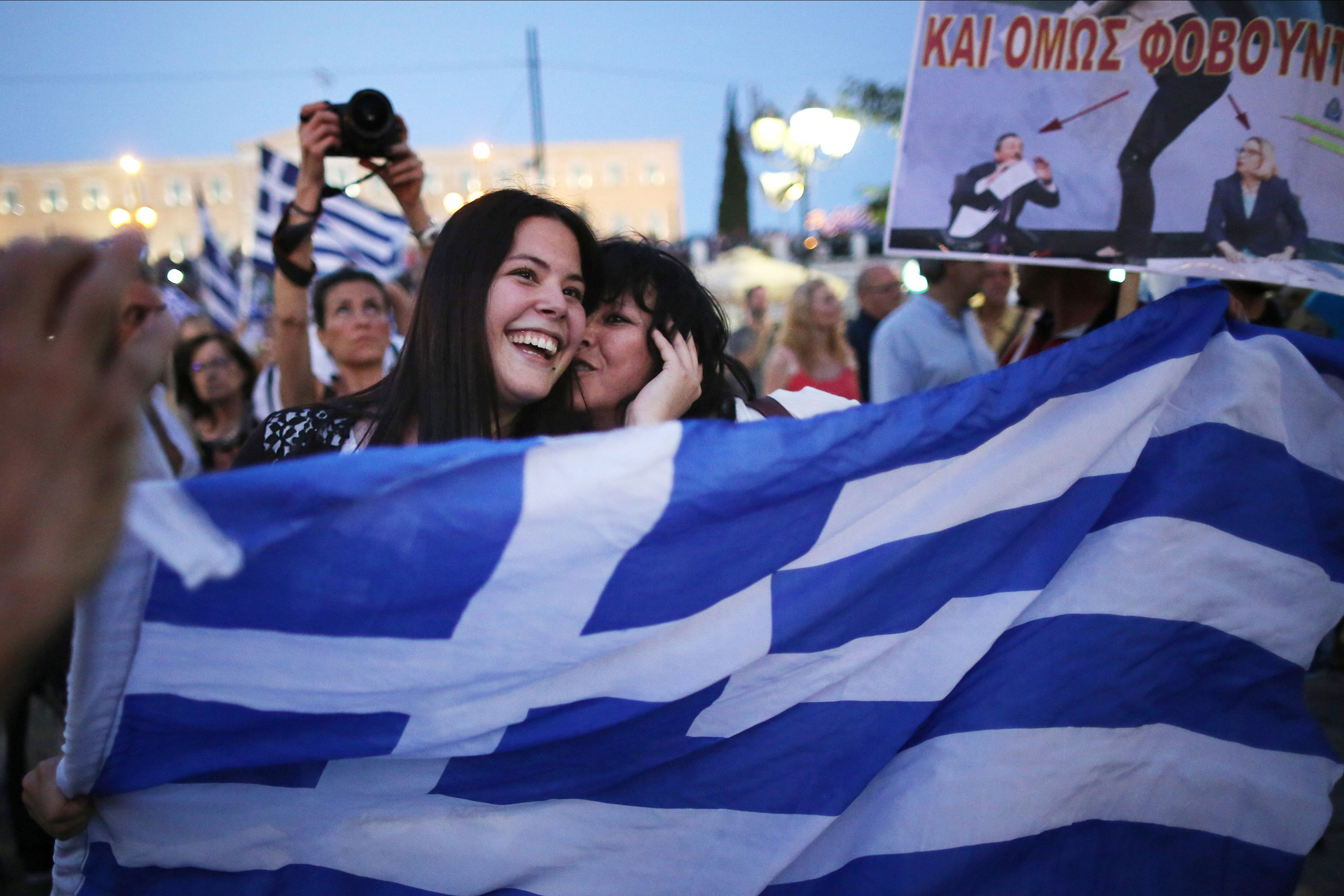 Απαισιοδοξία για την Ελλάδα: Εκτός συνόρων, κανείς δεν πιστεύει πως η χώρα γυρίζει σελίδα