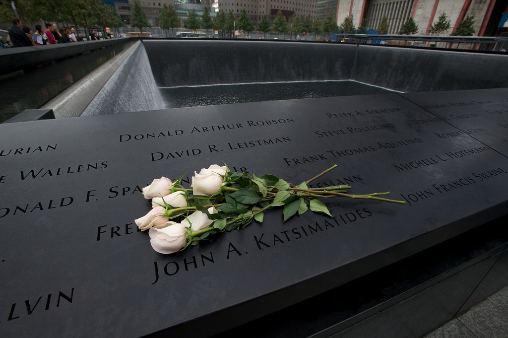 11η Σεπτεμβρίου 2001, η μέρα που άλλαξε τον κόσμο: 3.000 νεκροί, 6.000 τραυματίες (vids)