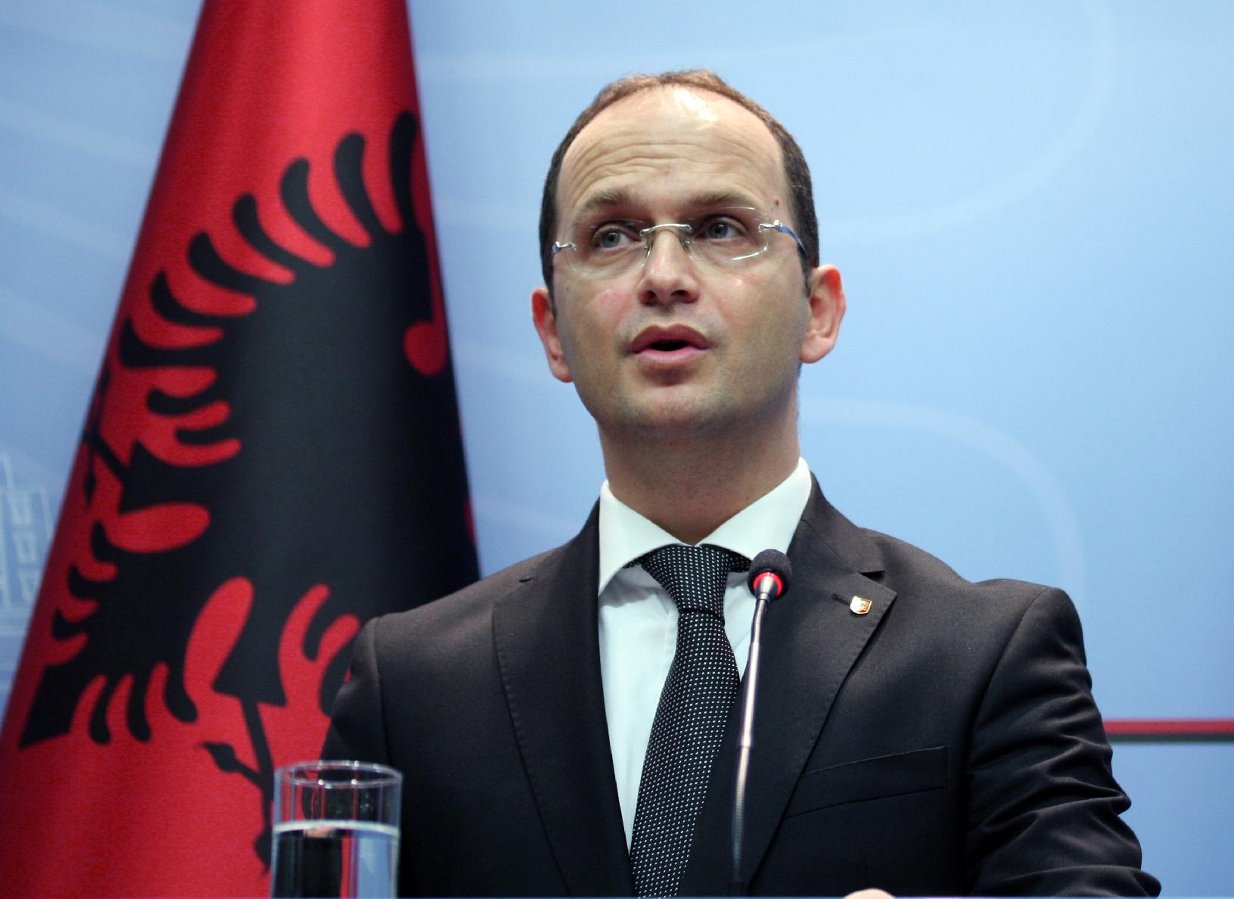 Αλβανός ΥΠΕΞ: Αδικαιολόγητη η πολιτικοποίηση της υπόθεσης Κατσίφα