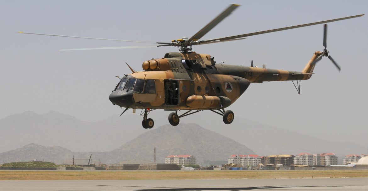 Συνετρίβη ελικόπτερο του στρατού στο Αφγανιστάν – 25 νεκροί