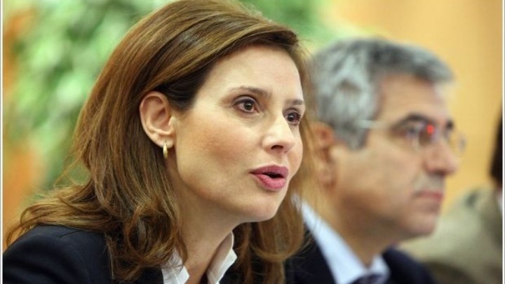 Η Κατερίνα Μπατζελή υποψήφια του ΚΙΝΑΛ στην Περιφέρεια Στερεάς Ελλάδας