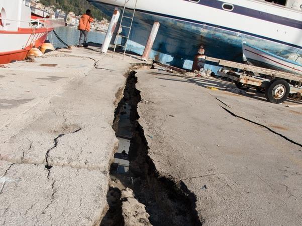 120 σπίτια μη κατοικήσιμα μετά τον ισχυρό σεισμό στη Ζάκυνθο