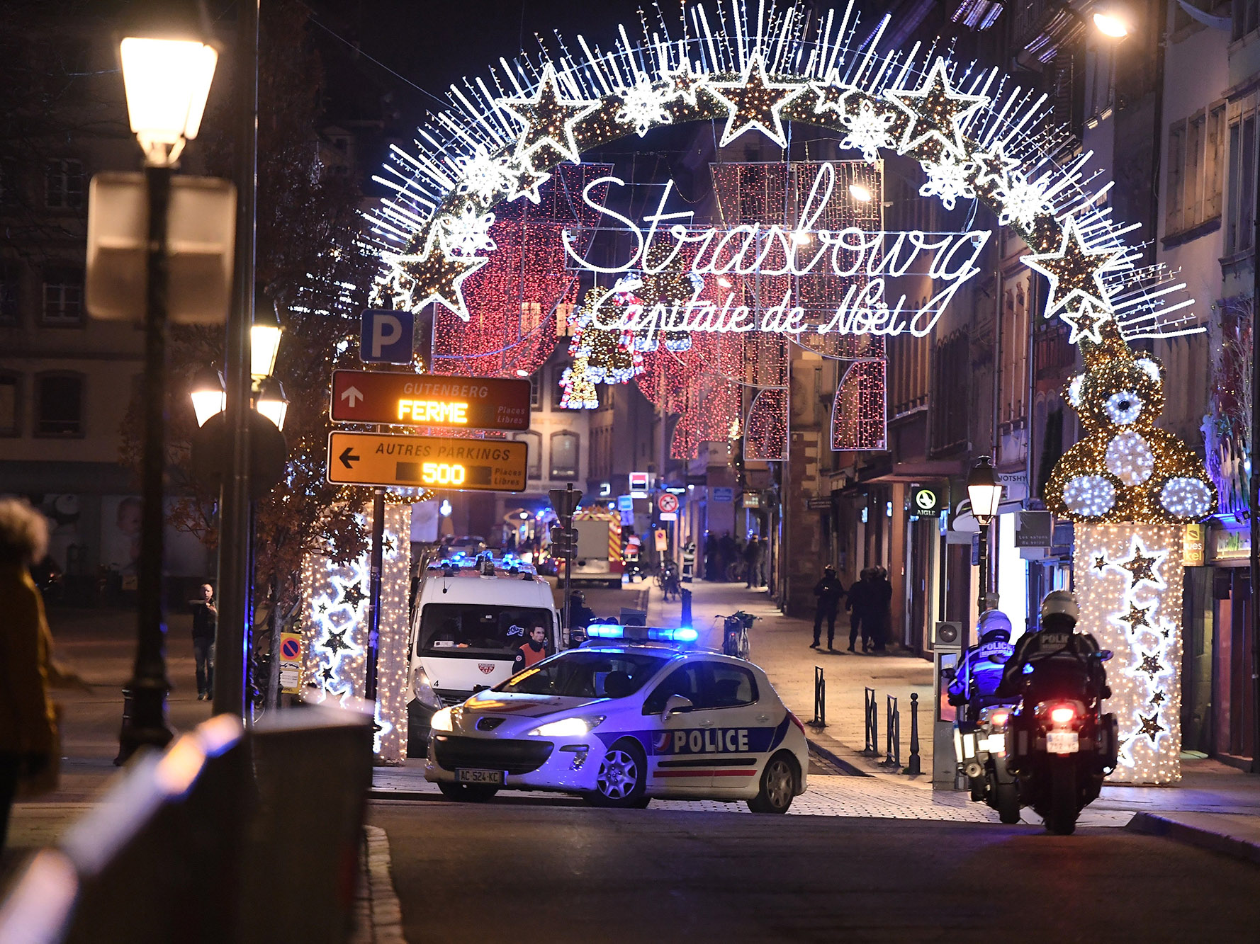 Ο εφιάλτης επέστρεψε στη Γαλλία: Τρομοκρατική η επίθεση – 350 άντρες ψάχνουν τον μακελάρη