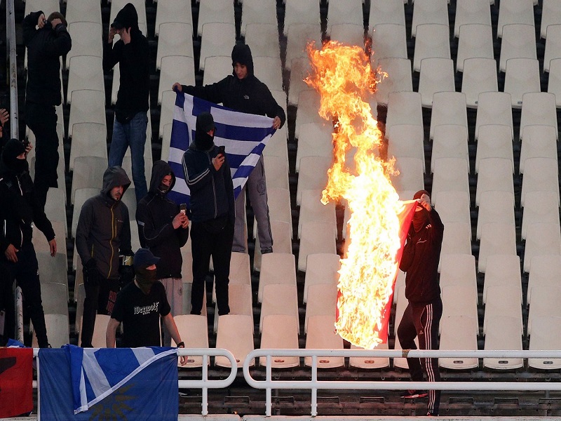 Nations League: Τιμωρία της Εθνικής Ελλάδας για τις εικόνες στις κερκίδες του ΟΑΚΑ